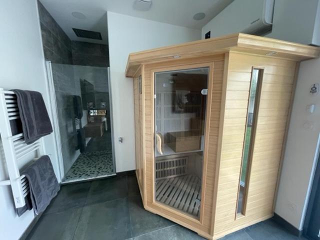 - Le Nuage - Unique, Espace Spa Privatif Et Jardin Avec Plancha Et Salon Privatif, Stationnement Public Gratuit Niort Ngoại thất bức ảnh